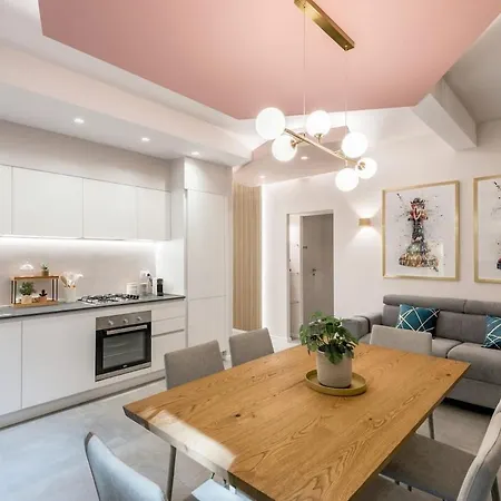 Gf Harmony Colosseo Apartment
